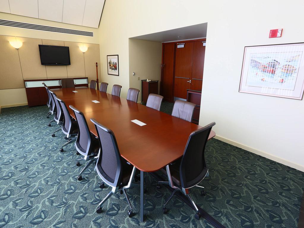 Haworth Inn & Conference Center Холланд Экстерьер фото
